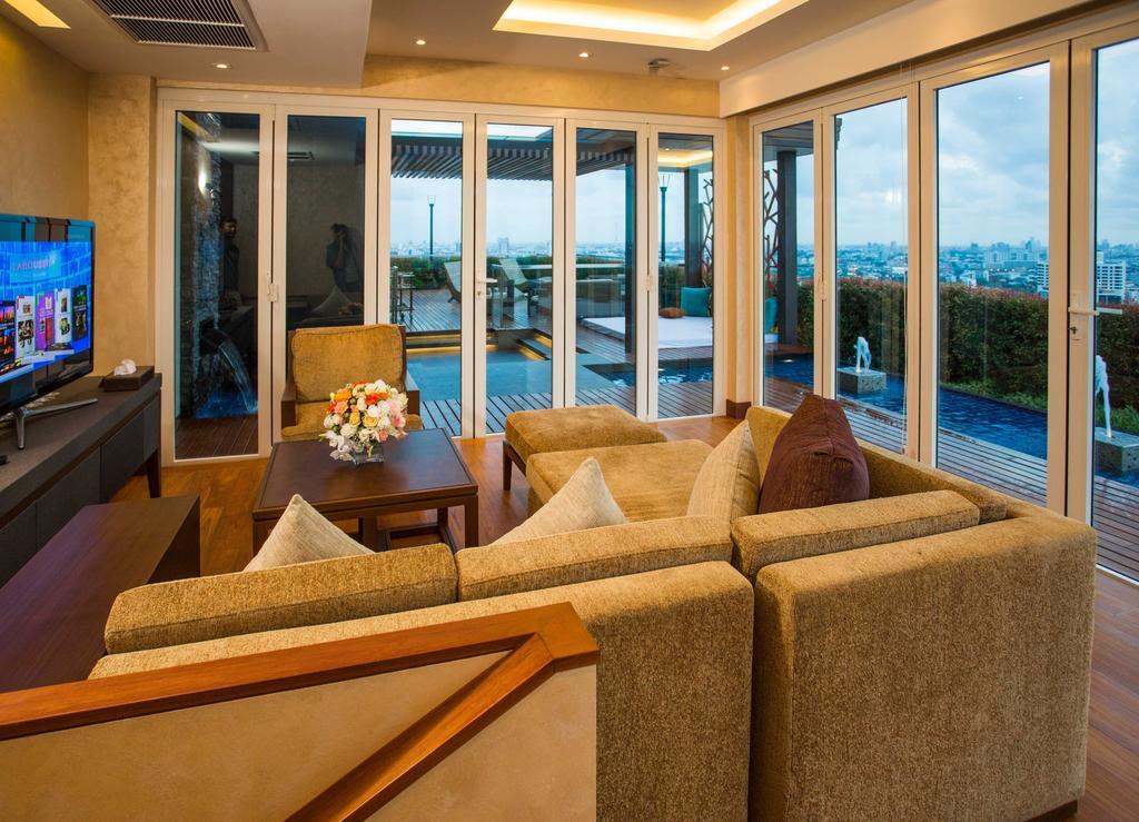 The Grand Fourwings Convention Hotel Bangkok Exterior photo