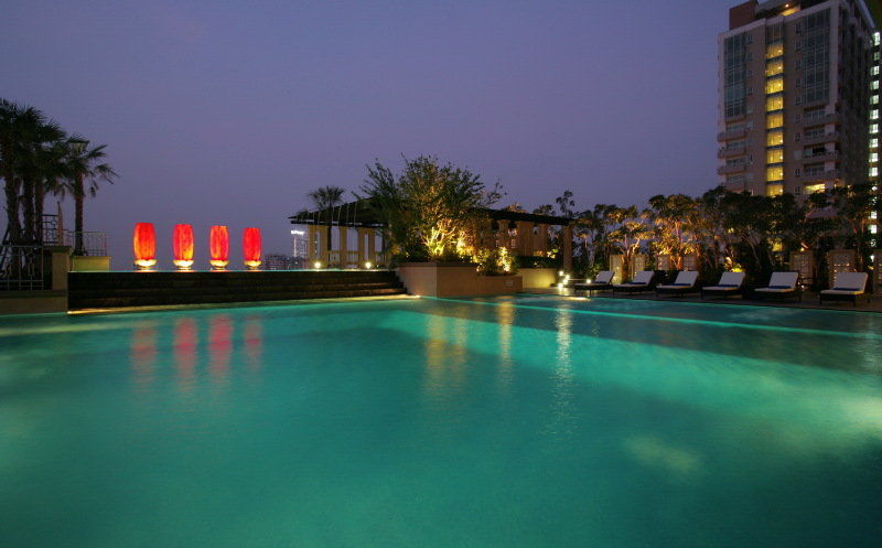 The Grand Fourwings Convention Hotel Bangkok Exterior photo