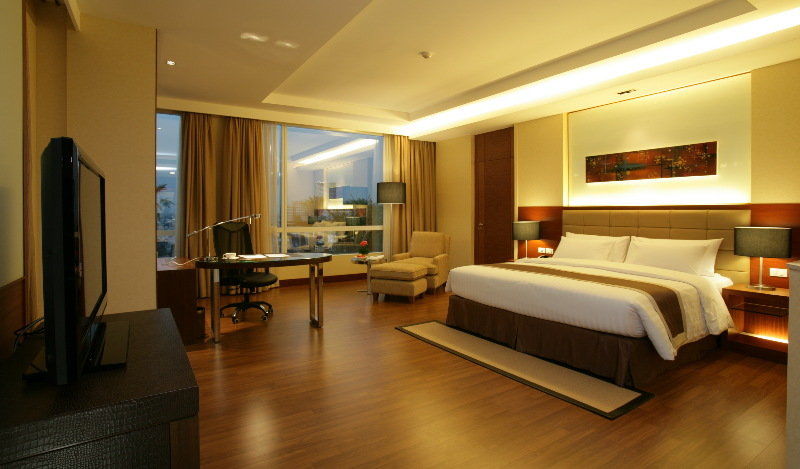 The Grand Fourwings Convention Hotel Bangkok Exterior photo