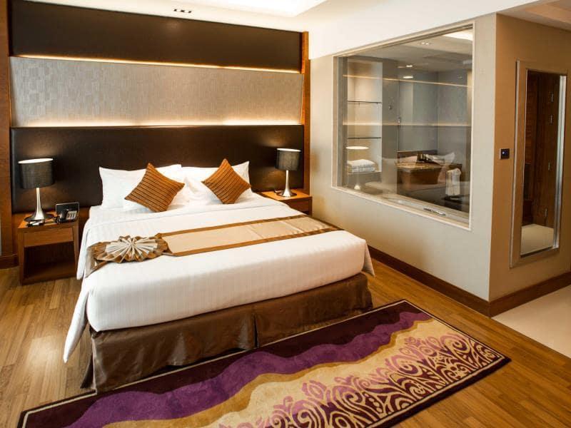 The Grand Fourwings Convention Hotel Bangkok Exterior photo